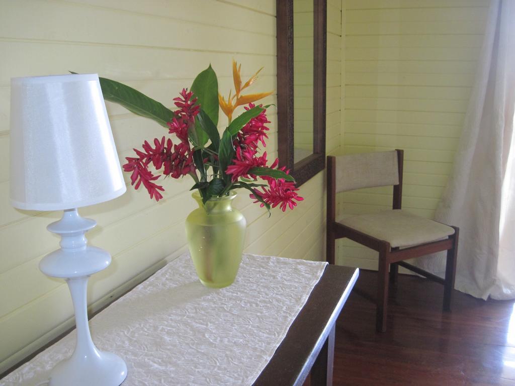 Sand Dollar Beach Bed & Breakfast Bocas del Toro Exterior photo