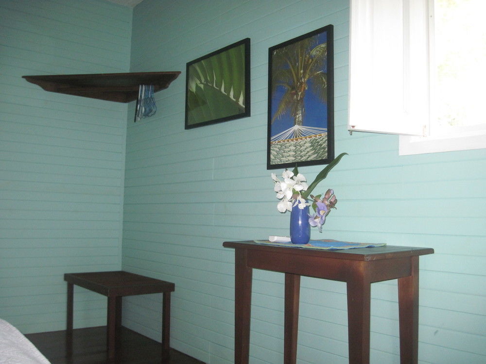 Sand Dollar Beach Bed & Breakfast Bocas del Toro Exterior photo